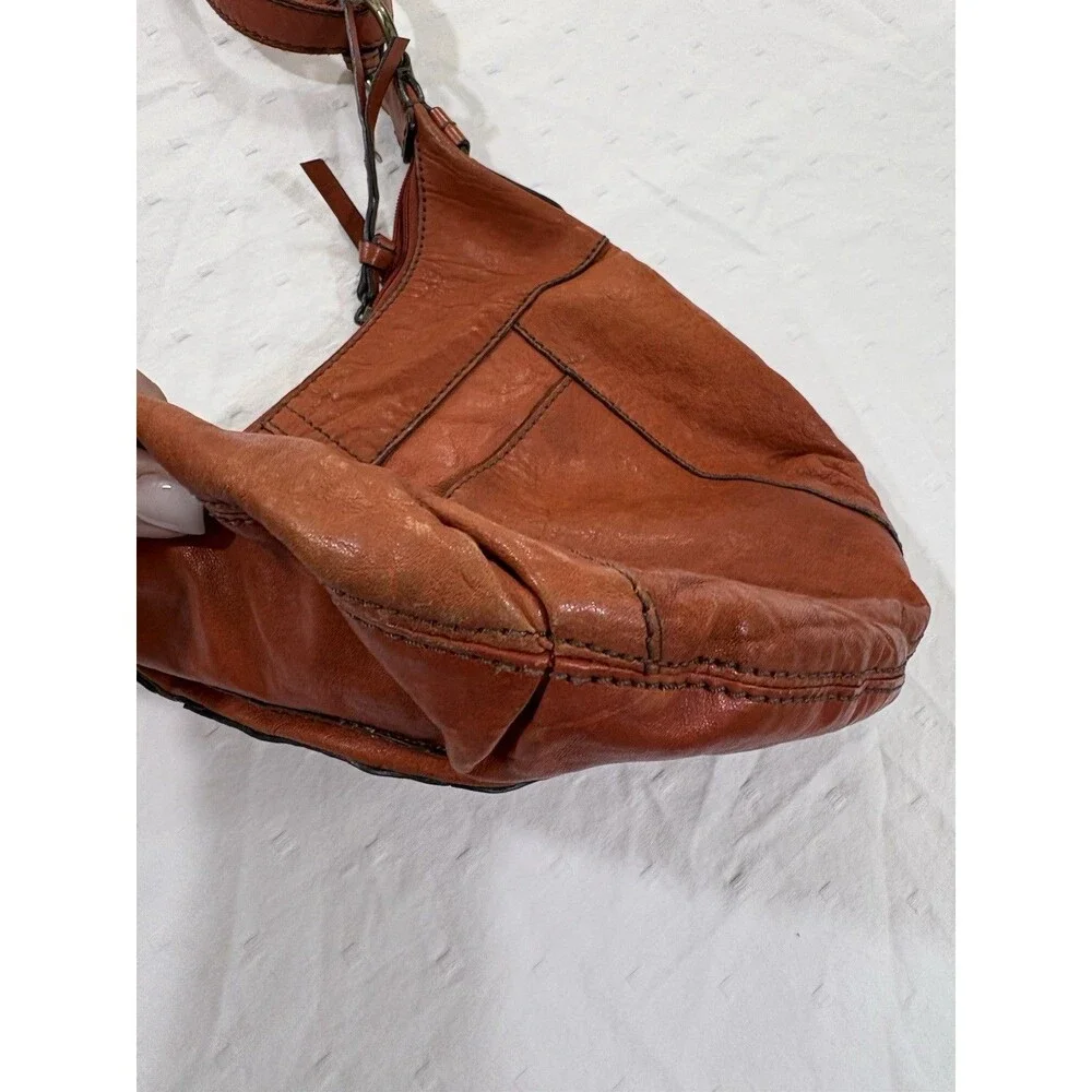Authentic Vintage Fossil Long Live Vintage Orange Leather Hobo Bag ZB4407